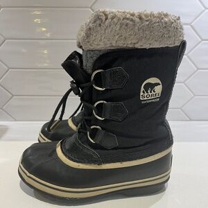 Sorel Winter Boots Children's Size 2